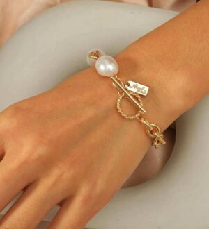 Faux Pearl Decor Bracelet