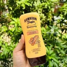 HAWAIIN Tropic Lumiosity Sun Protective Lotion SPF50+ 180ml