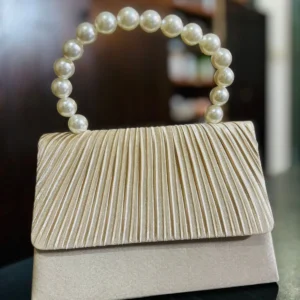 Hand Pearl Bag Golden B012