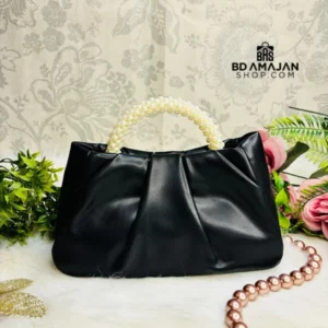 Women's Small Hand Pearl Bag B003